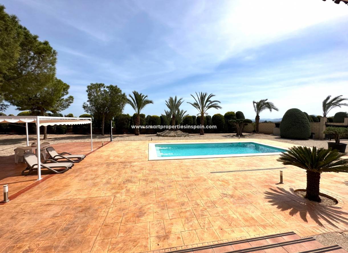 Wederverkoop - Detached Villa - Crevillente