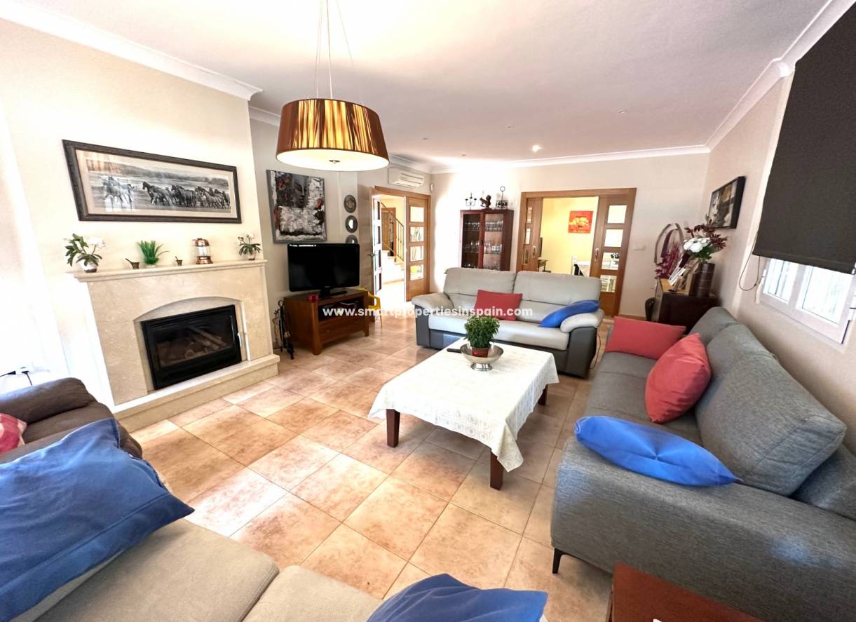 Wederverkoop - Detached Villa - Crevillente