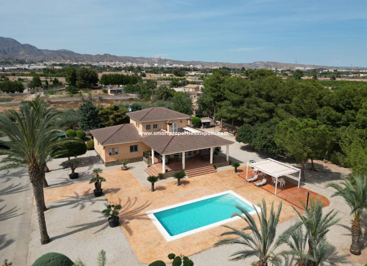 Wederverkoop - Detached Villa - Crevillente