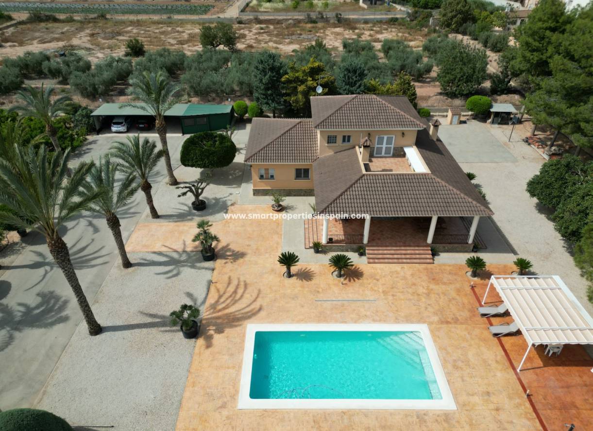 Wederverkoop - Detached Villa - Crevillente