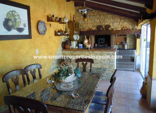 Wederverkoop - Detached Villa - Daya Vieja