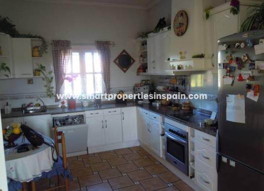 Wederverkoop - Detached Villa - Daya Vieja
