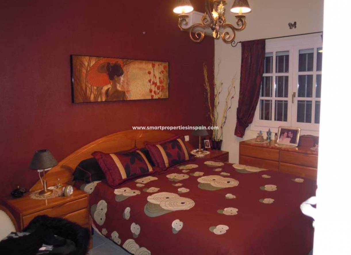 Wederverkoop - Detached Villa - Daya Vieja