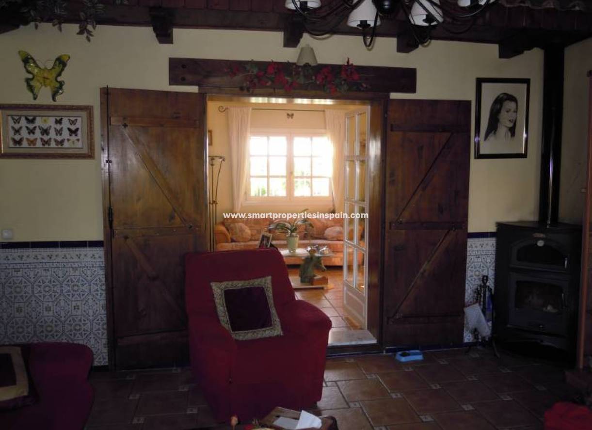 Wederverkoop - Detached Villa - Daya Vieja