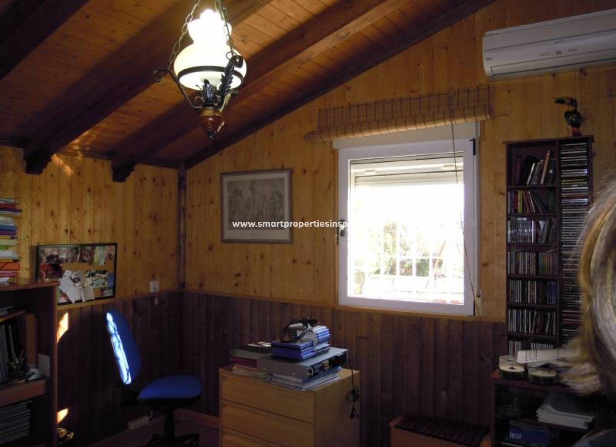 Wederverkoop - Detached Villa - Daya Vieja
