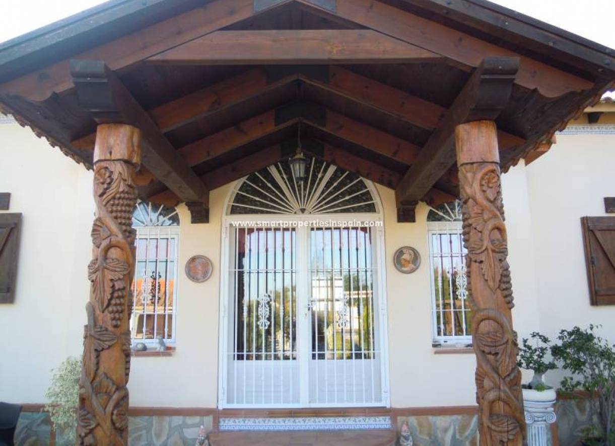Wederverkoop - Detached Villa - Daya Vieja