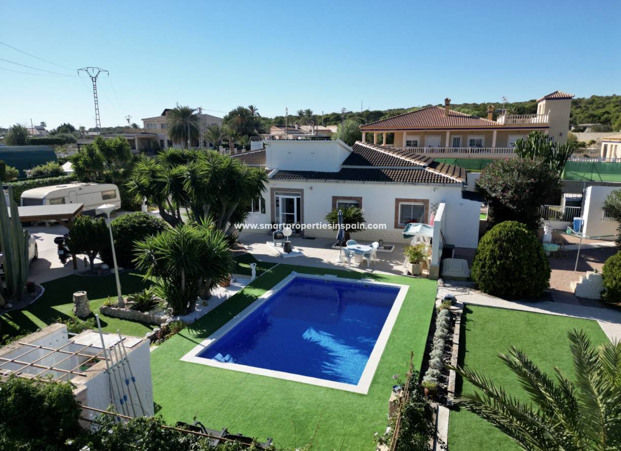 Wederverkoop - Detached Villa - El Pinet