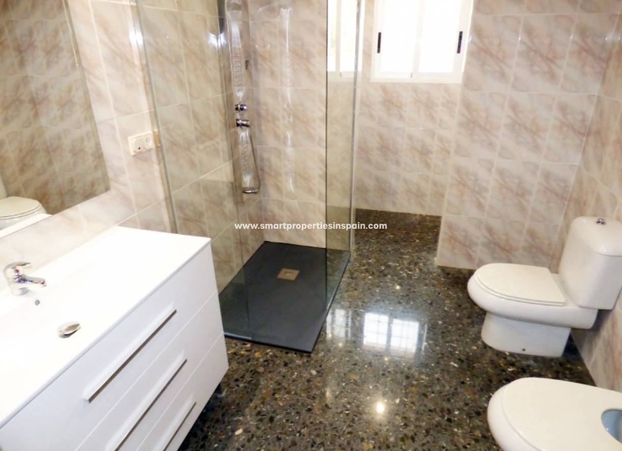 Wederverkoop - Detached Villa - Elche