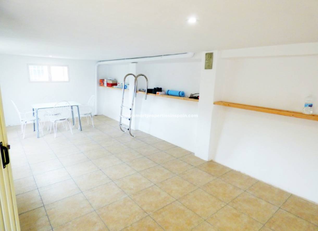 Wederverkoop - Detached Villa - Elche