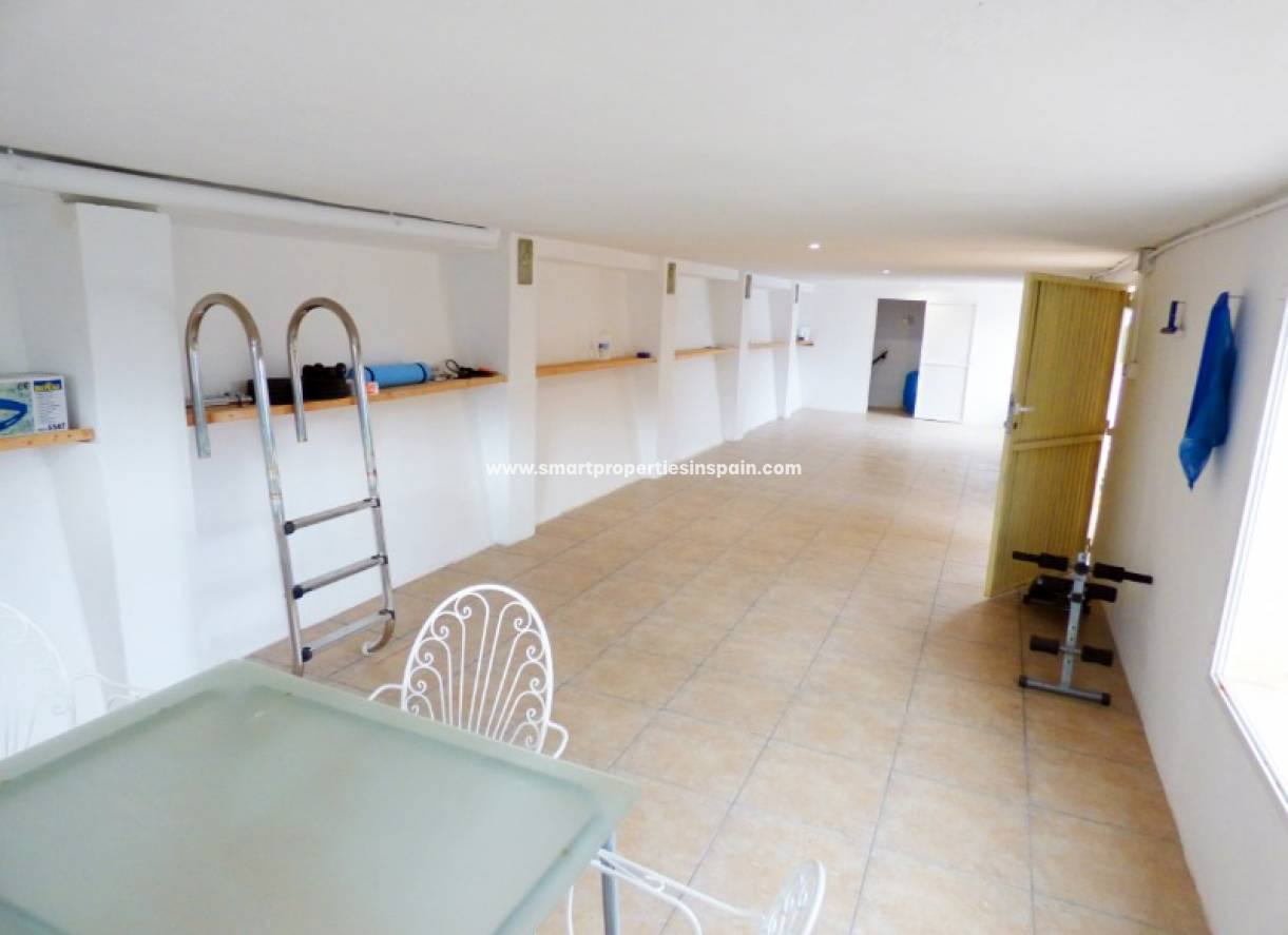 Wederverkoop - Detached Villa - Elche