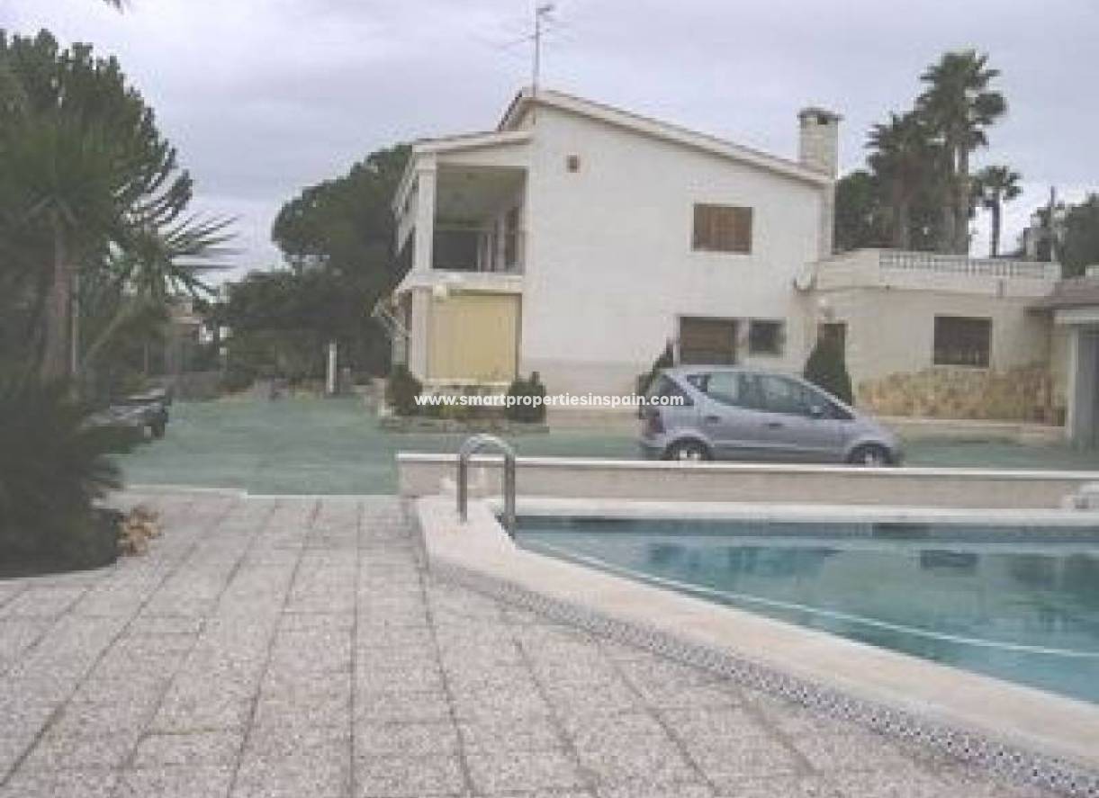 Wederverkoop - Detached Villa - Elche