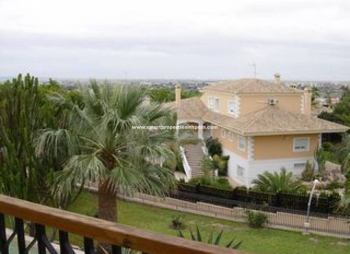 Wederverkoop - Detached Villa - Elche