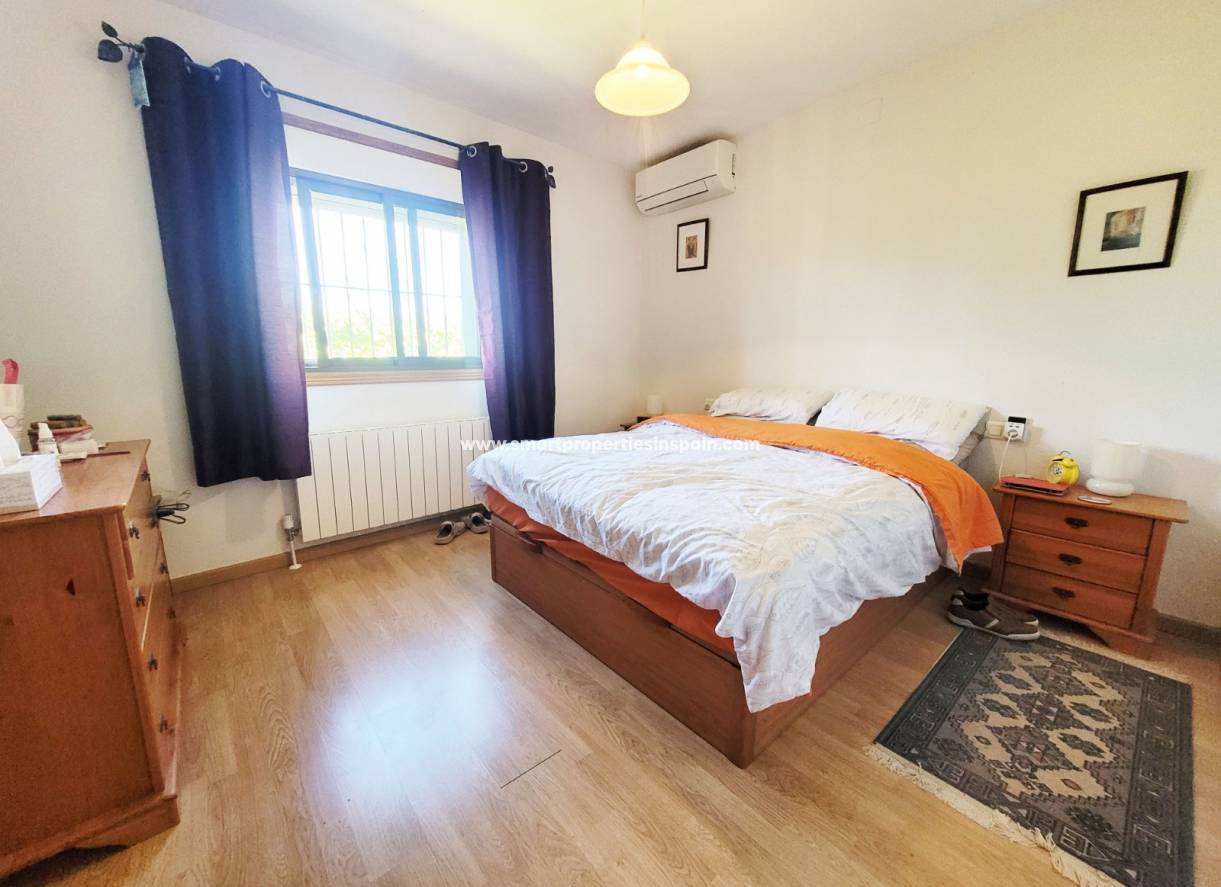 Wederverkoop - Detached Villa - Elche
