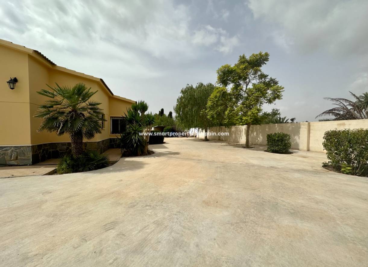 Wederverkoop - Detached Villa - Elche