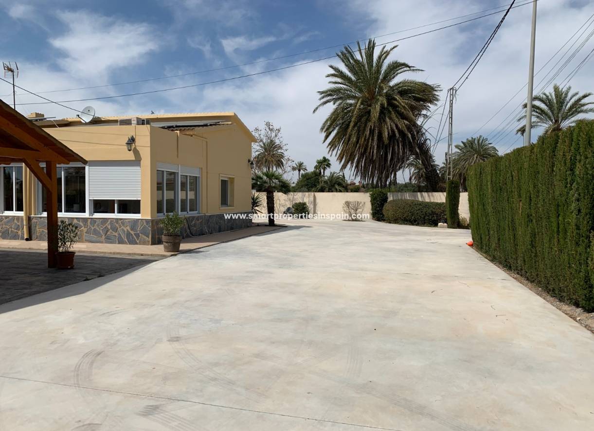 Wederverkoop - Detached Villa - Elche
