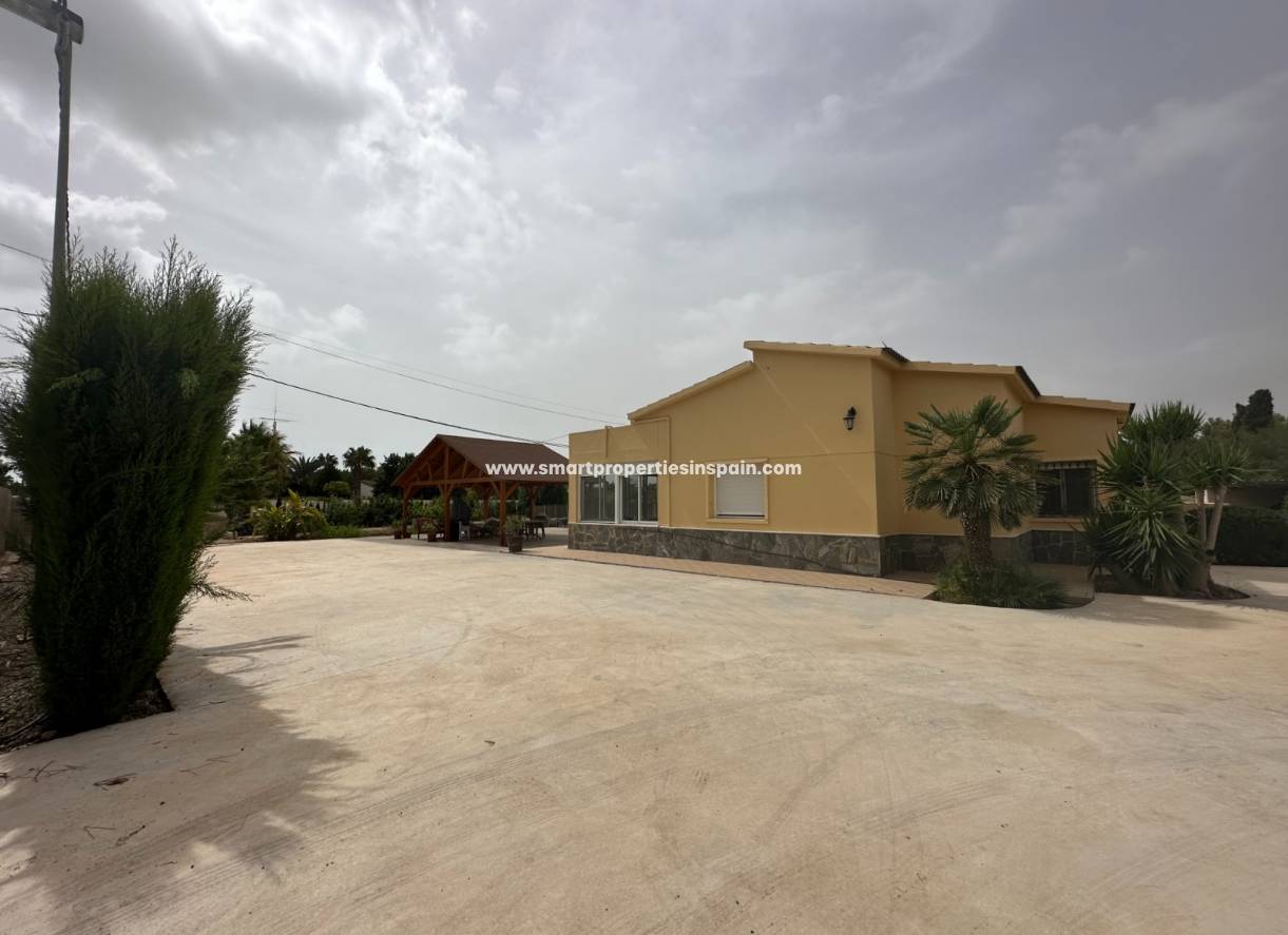 Wederverkoop - Detached Villa - Elche