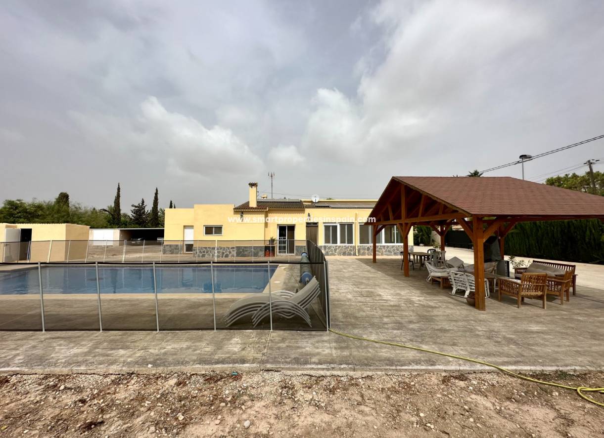 Wederverkoop - Detached Villa - Elche