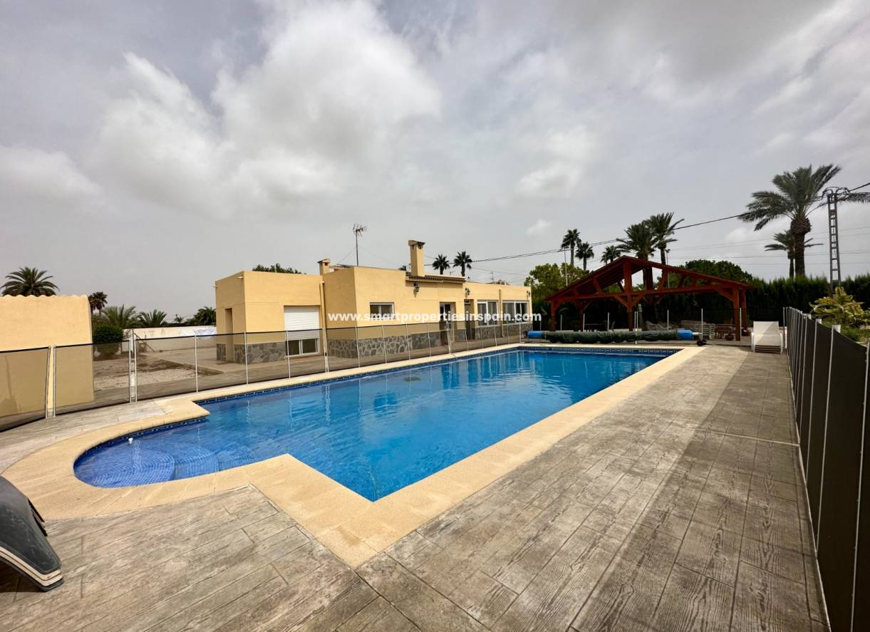 Wederverkoop - Detached Villa - Elche