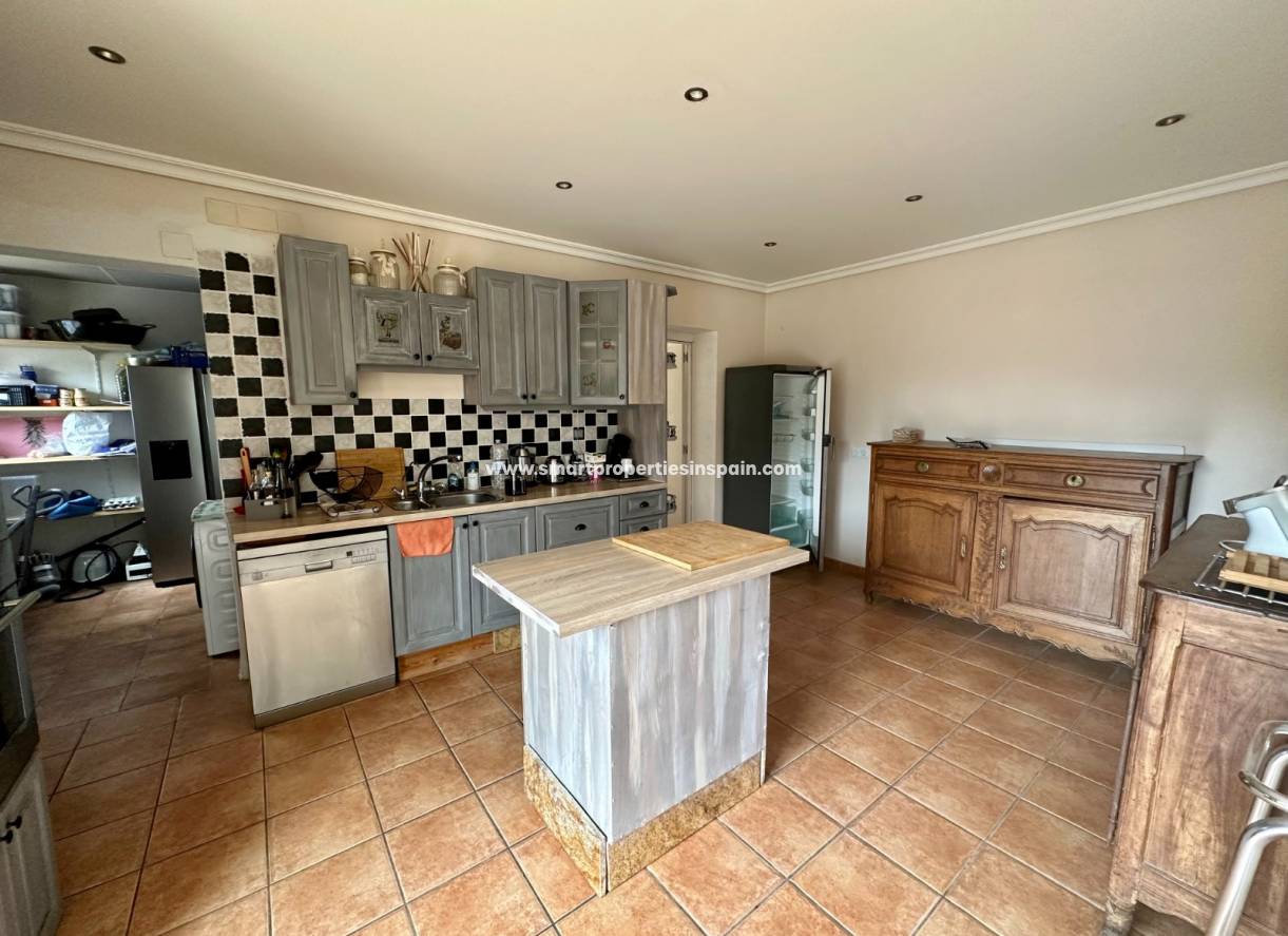 Wederverkoop - Detached Villa - Elche