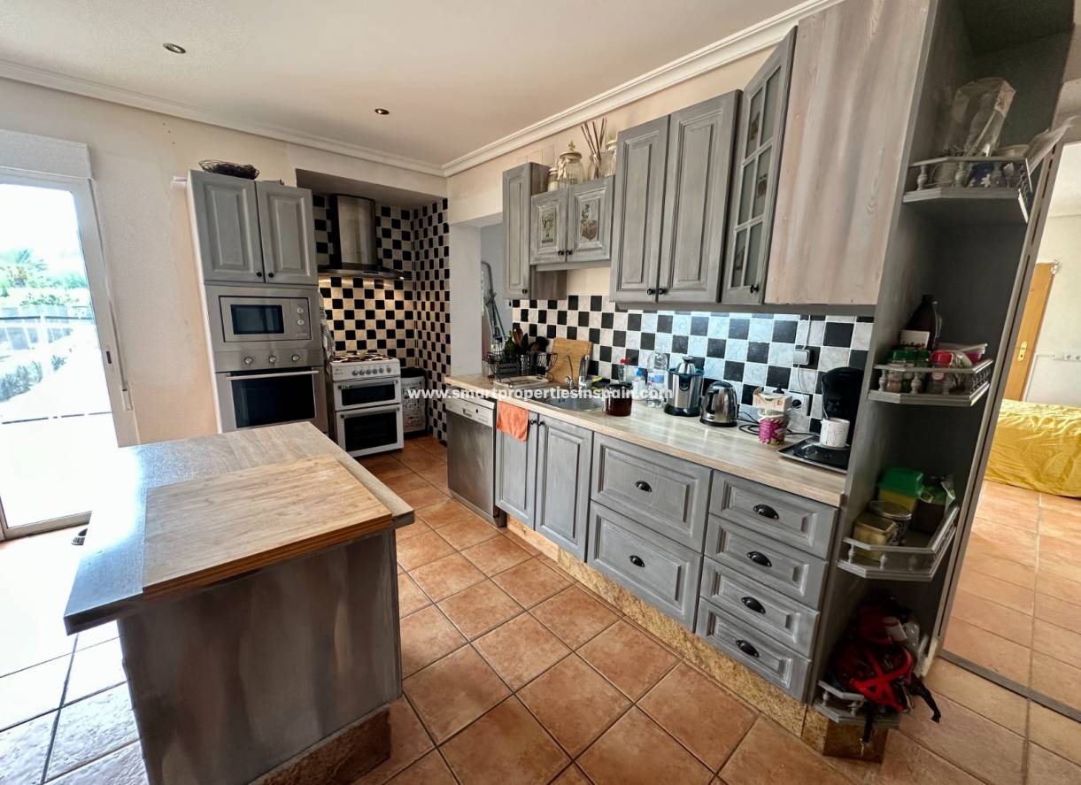 Wederverkoop - Detached Villa - Elche