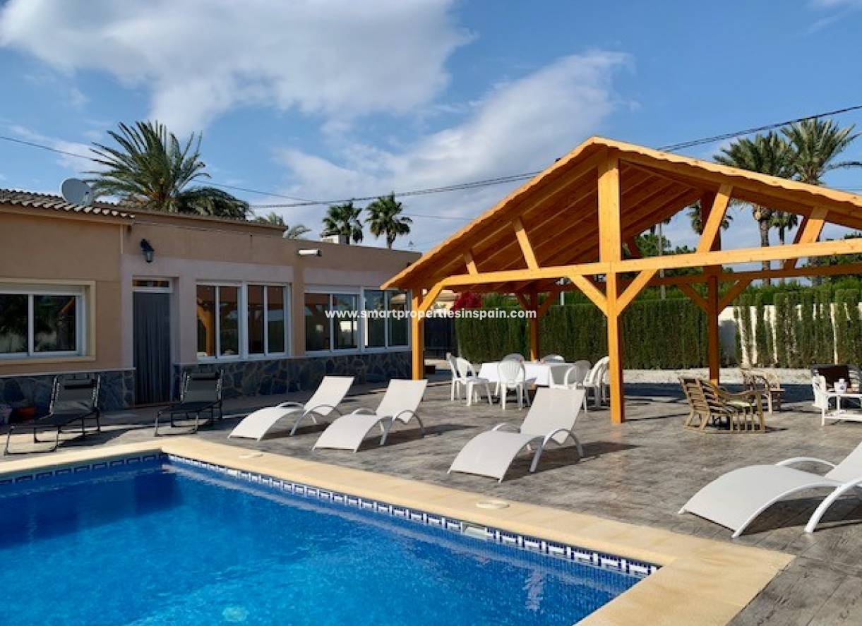 Wederverkoop - Detached Villa - Elche