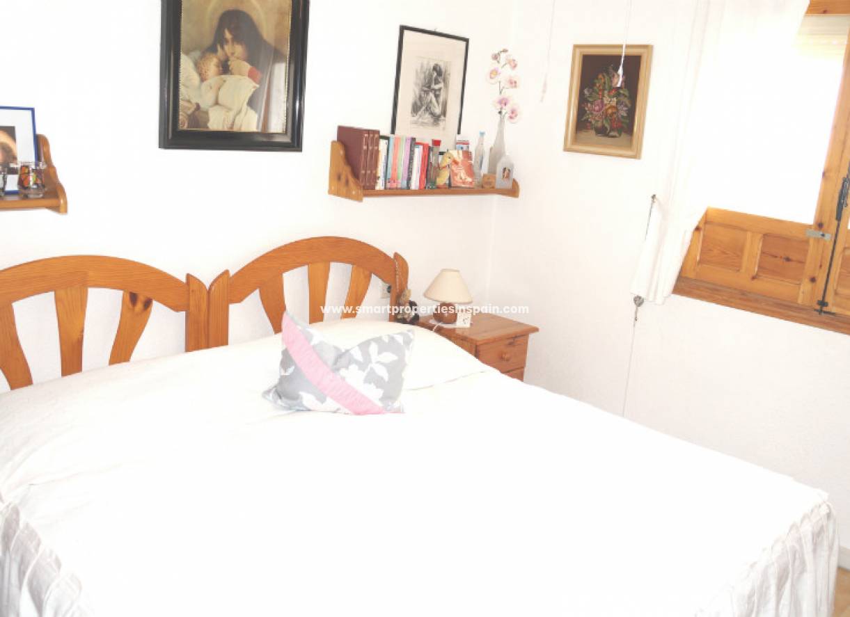 Wederverkoop - Detached Villa - La Marina - Urbanización La Marina