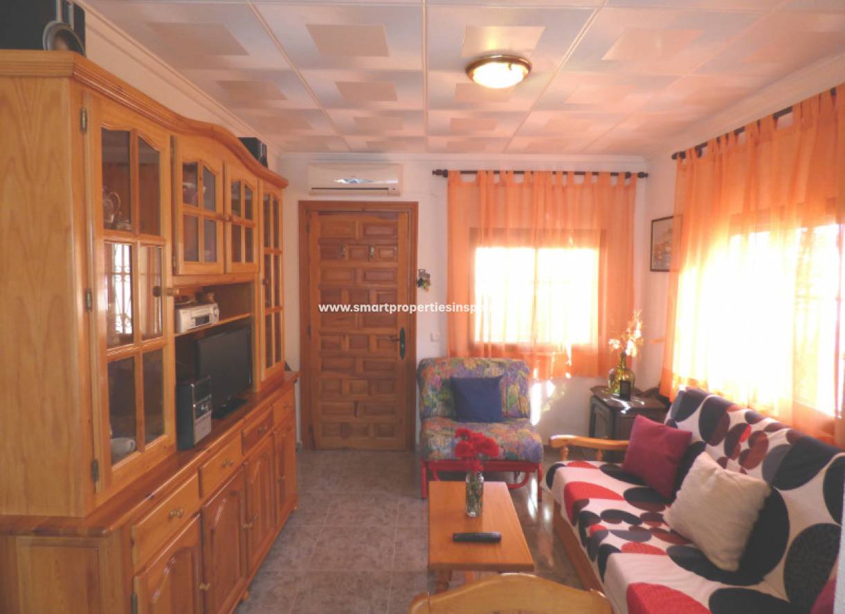 Wederverkoop - Detached Villa - La Marina - Urbanización La Marina