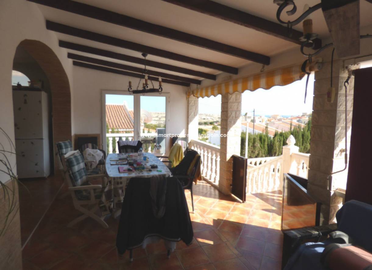 Wederverkoop - Detached Villa - La Marina - Urbanización La Marina