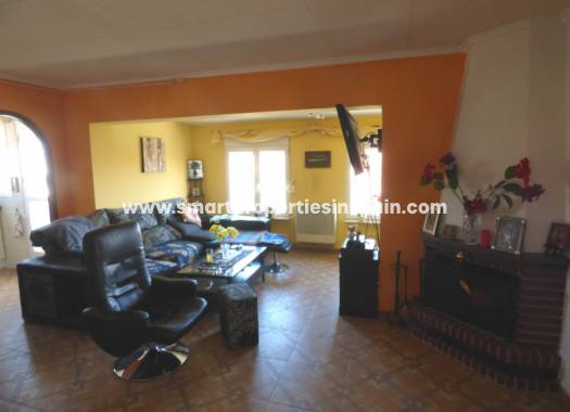 Wederverkoop - Detached Villa - La Marina - Urbanización La Marina