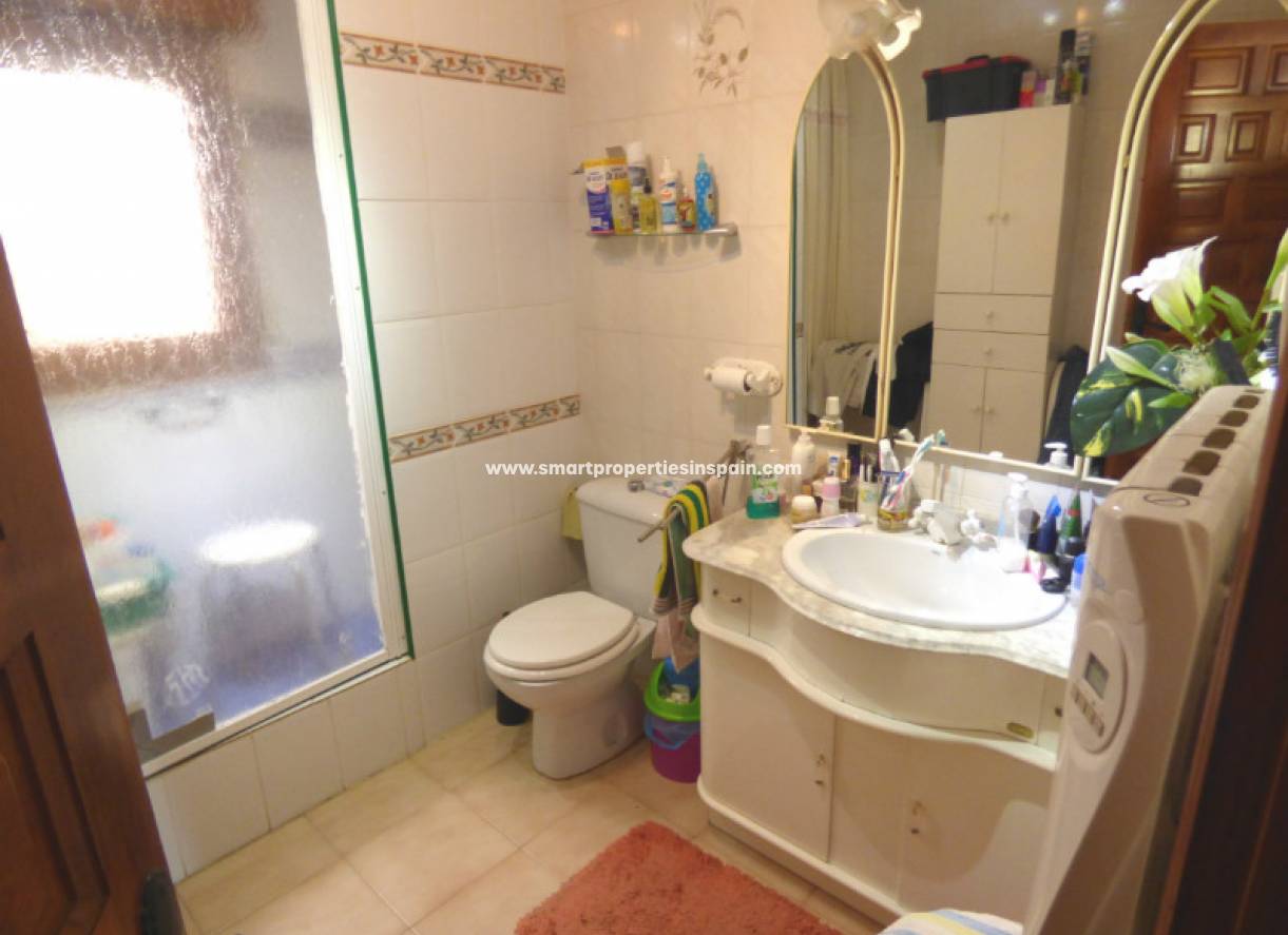 Wederverkoop - Detached Villa - La Marina - Urbanización La Marina
