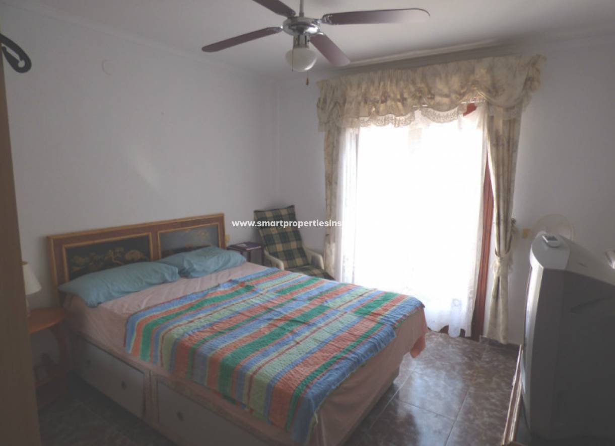 Wederverkoop - Detached Villa - La Marina - Urbanización La Marina