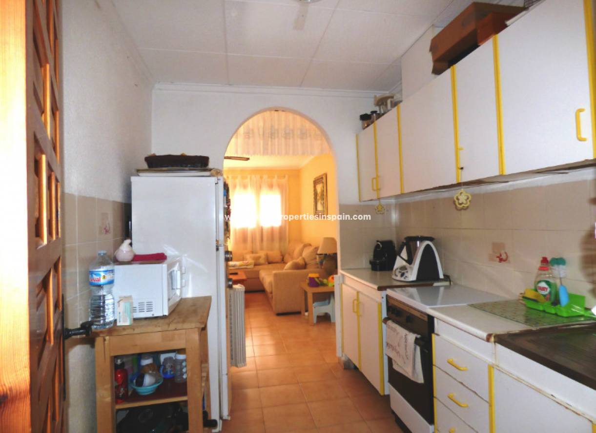 Wederverkoop - Detached Villa - La Marina - Urbanización La Marina