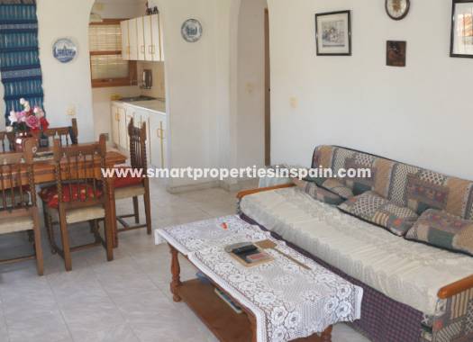 Wederverkoop - Detached Villa - La Marina - Urbanización La Marina