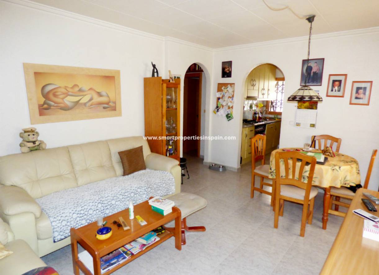 Wederverkoop - Detached Villa - La Marina - Urbanización La Marina