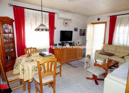 Wederverkoop - Detached Villa - La Marina - Urbanización La Marina