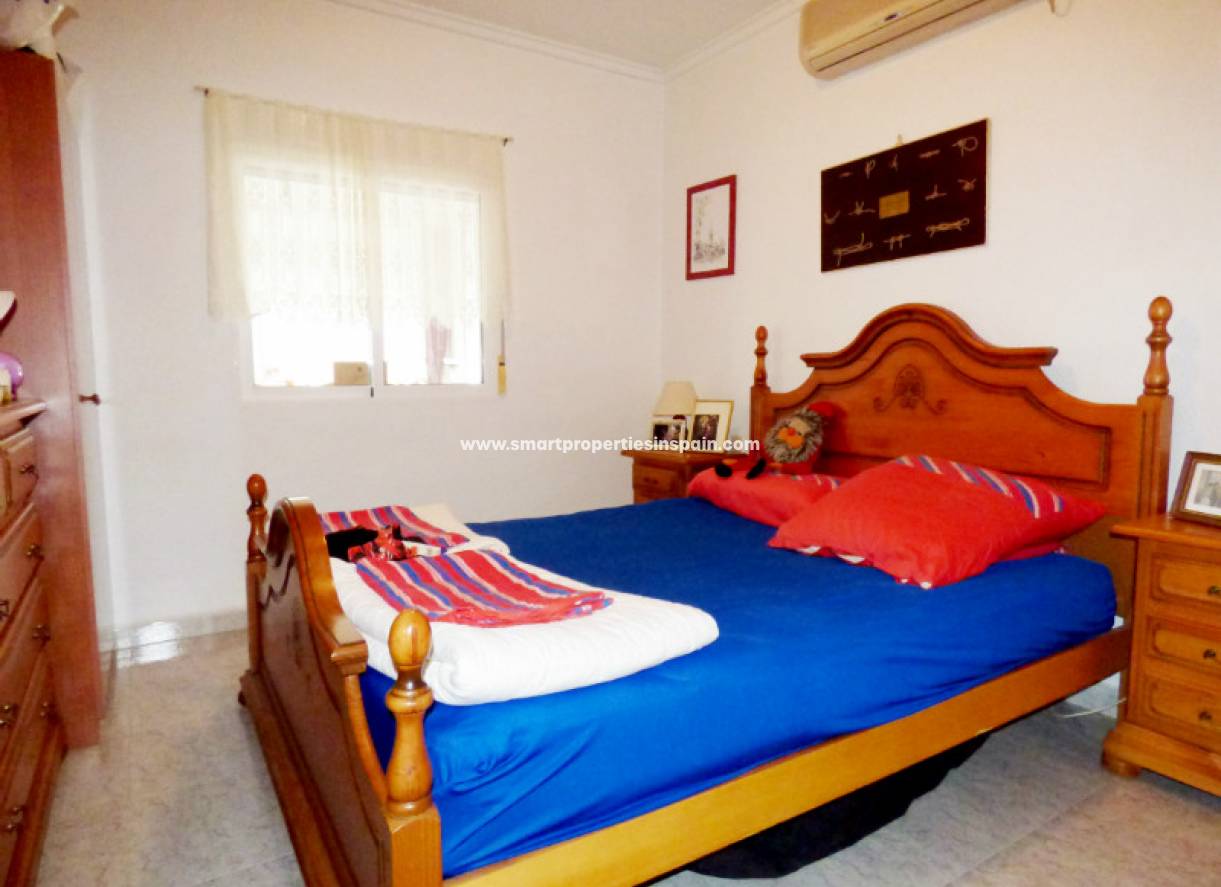 Wederverkoop - Detached Villa - La Marina - Urbanización La Marina