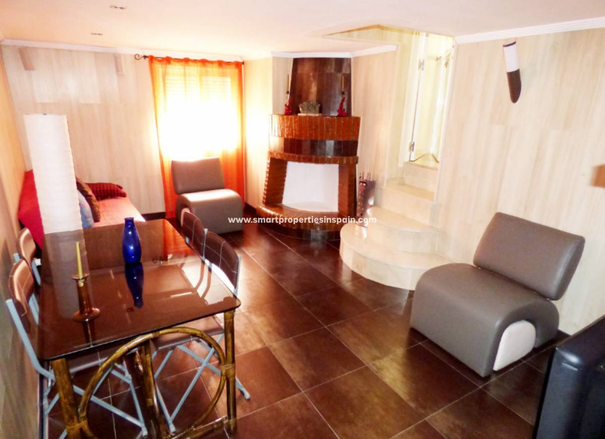 Wederverkoop - Detached Villa - La Marina - Urbanización La Marina
