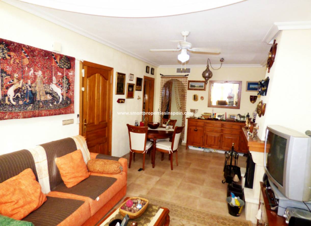 Wederverkoop - Detached Villa - La Marina - Urbanización La Marina