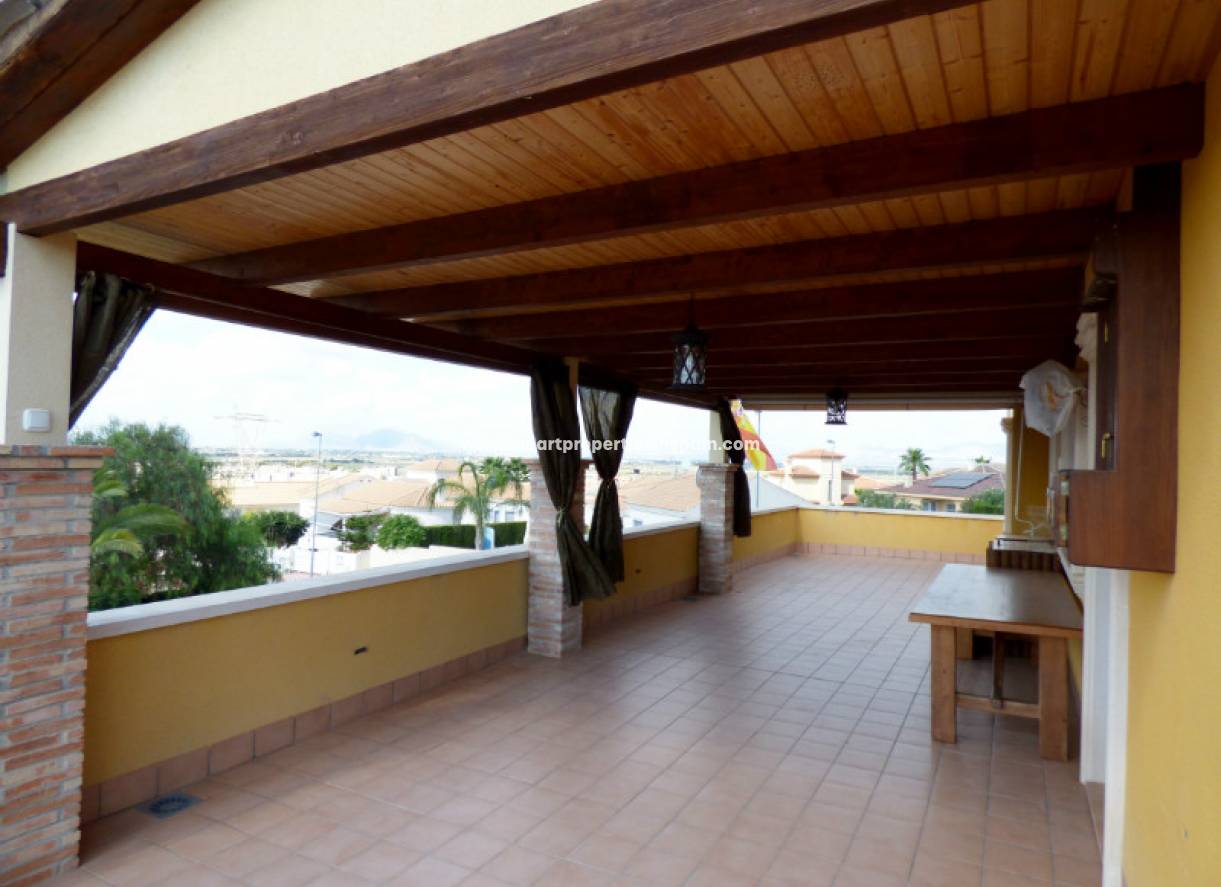 Wederverkoop - Detached Villa - La Marina - Urbanización La Marina