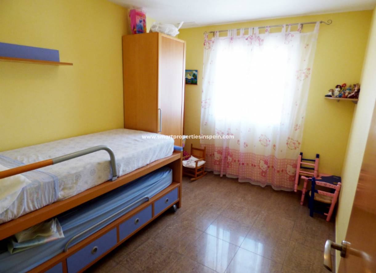 Wederverkoop - Detached Villa - La Marina - Urbanización La Marina