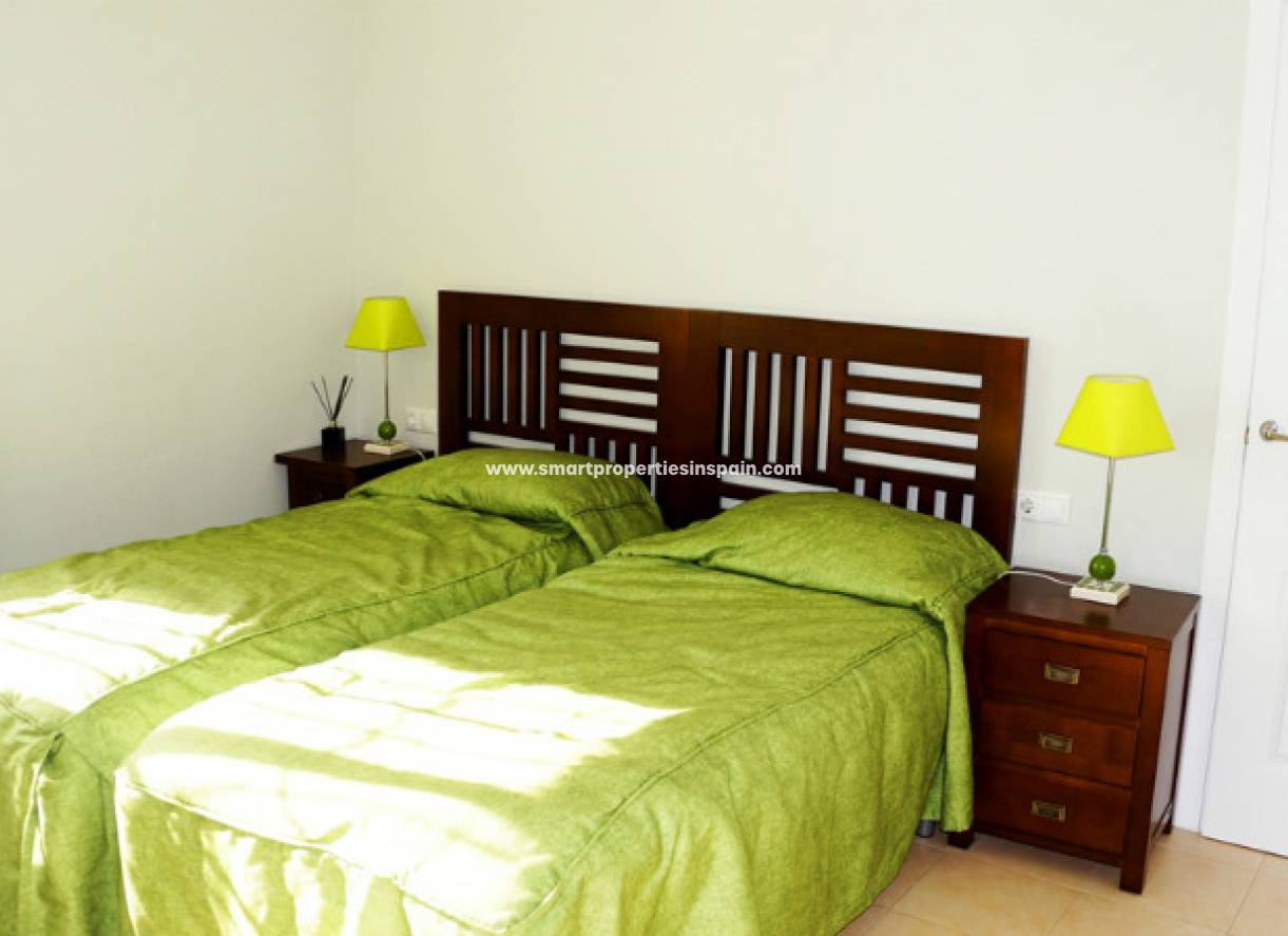 Wederverkoop - Detached Villa - La Marina - Urbanización La Marina