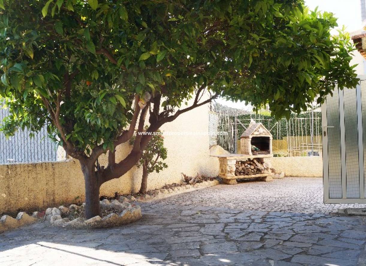 Wederverkoop - Detached Villa - La Marina - Urbanización La Marina