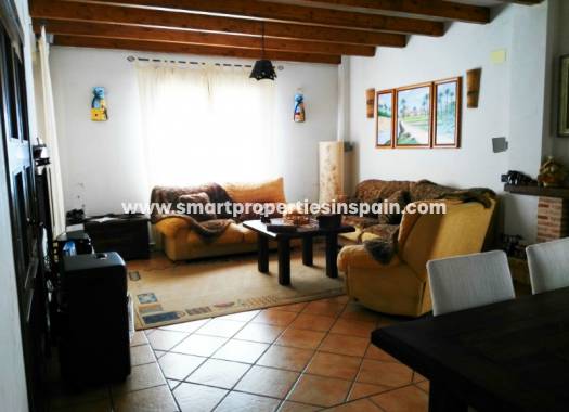 Wederverkoop - Detached Villa - La Marina - Urbanización La Marina