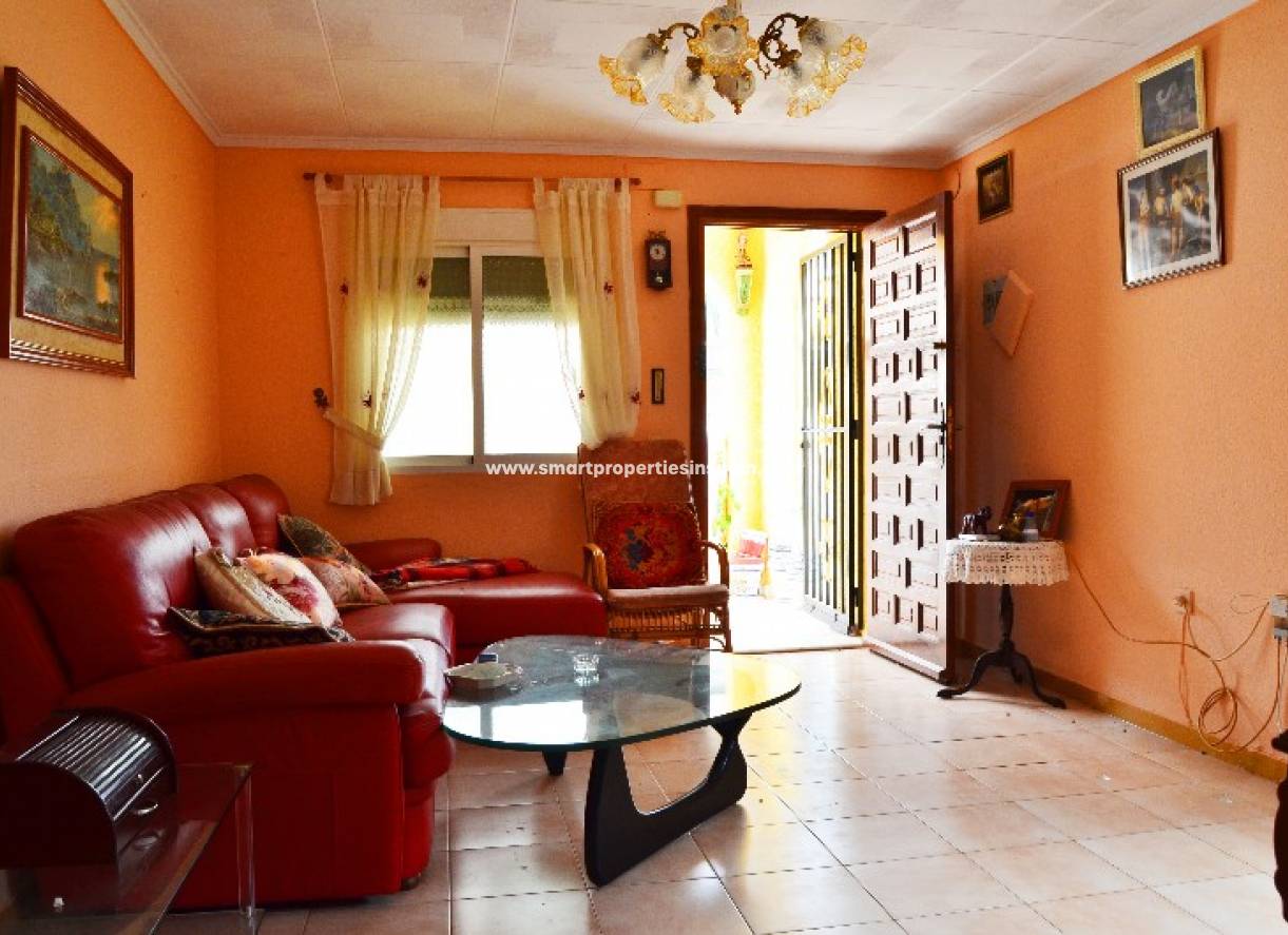 Wederverkoop - Detached Villa - La Marina - Urbanización La Marina