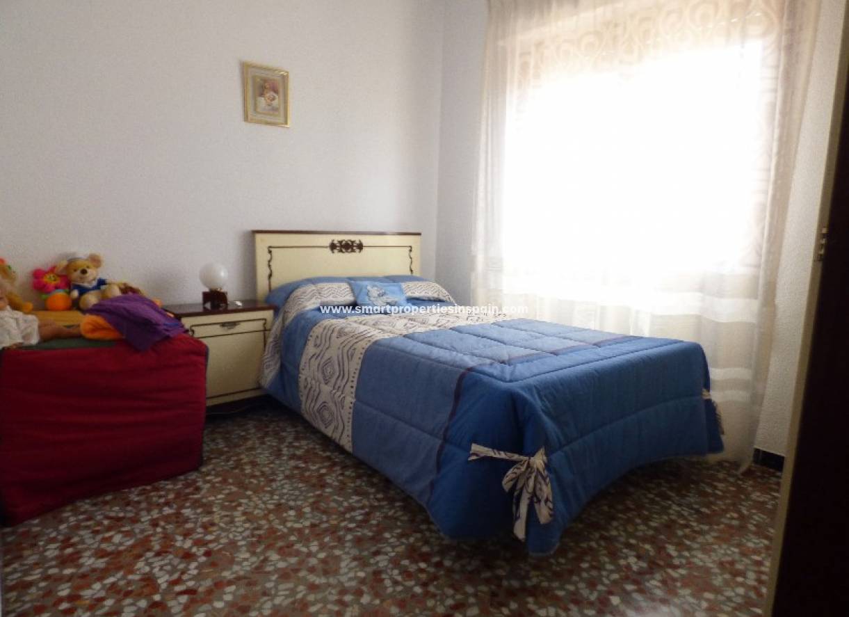 Wederverkoop - Detached Villa - La Marina - Urbanización La Marina