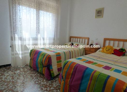 Wederverkoop - Detached Villa - La Marina - Urbanización La Marina