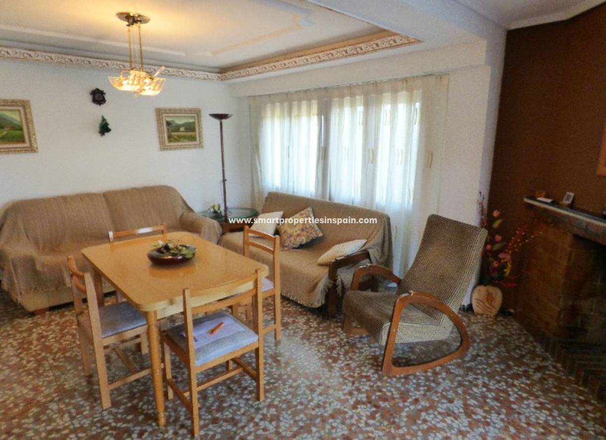 Wederverkoop - Detached Villa - La Marina - Urbanización La Marina
