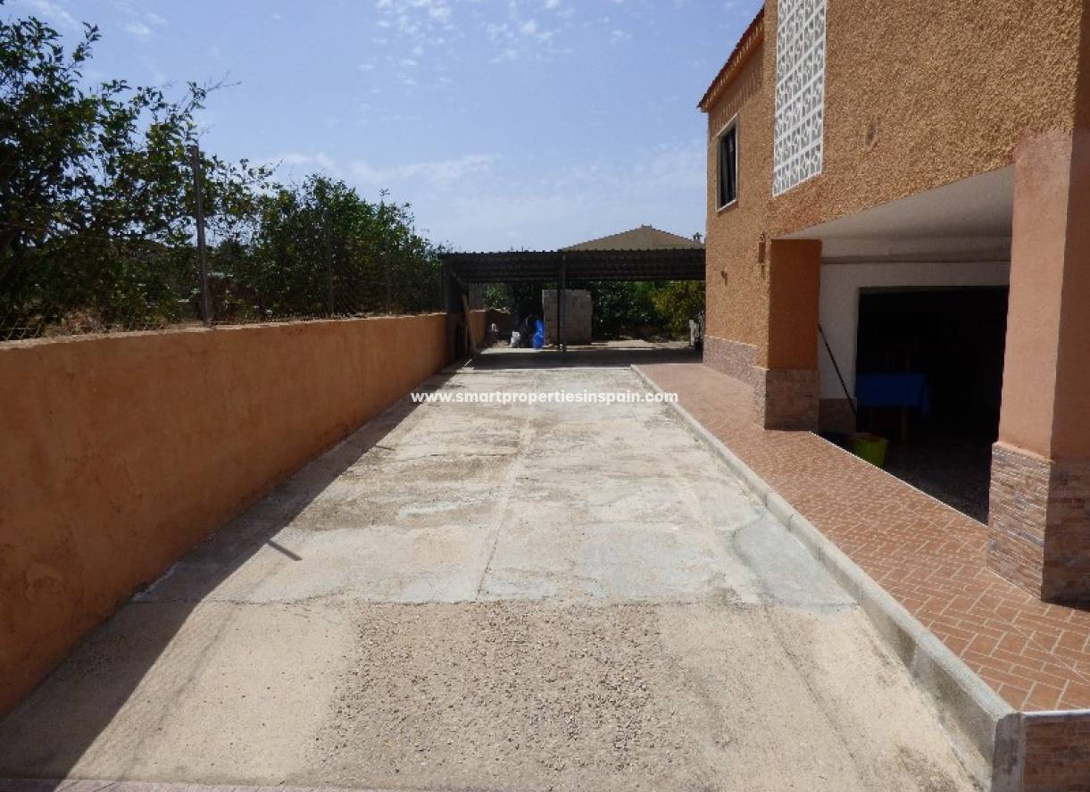 Wederverkoop - Detached Villa - La Marina - Urbanización La Marina