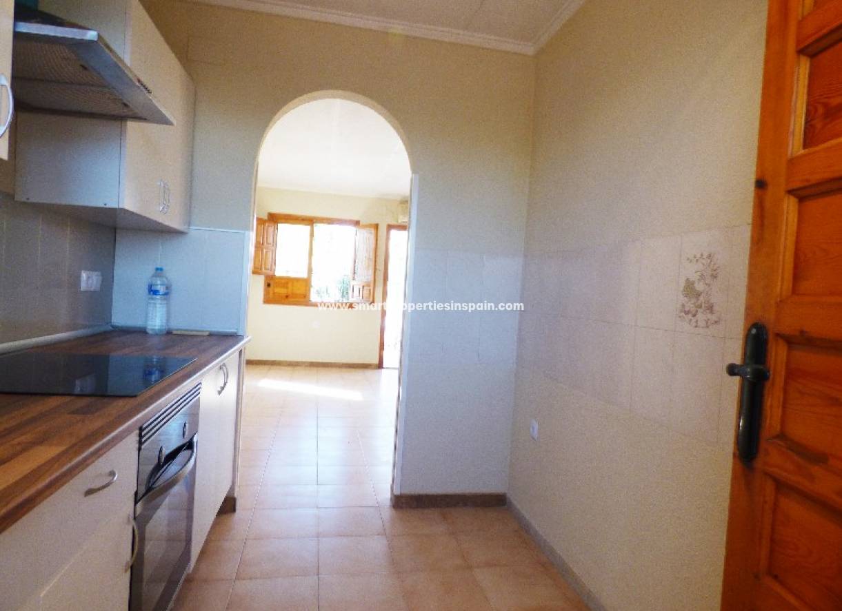 Wederverkoop - Detached Villa - La Marina - Urbanización La Marina