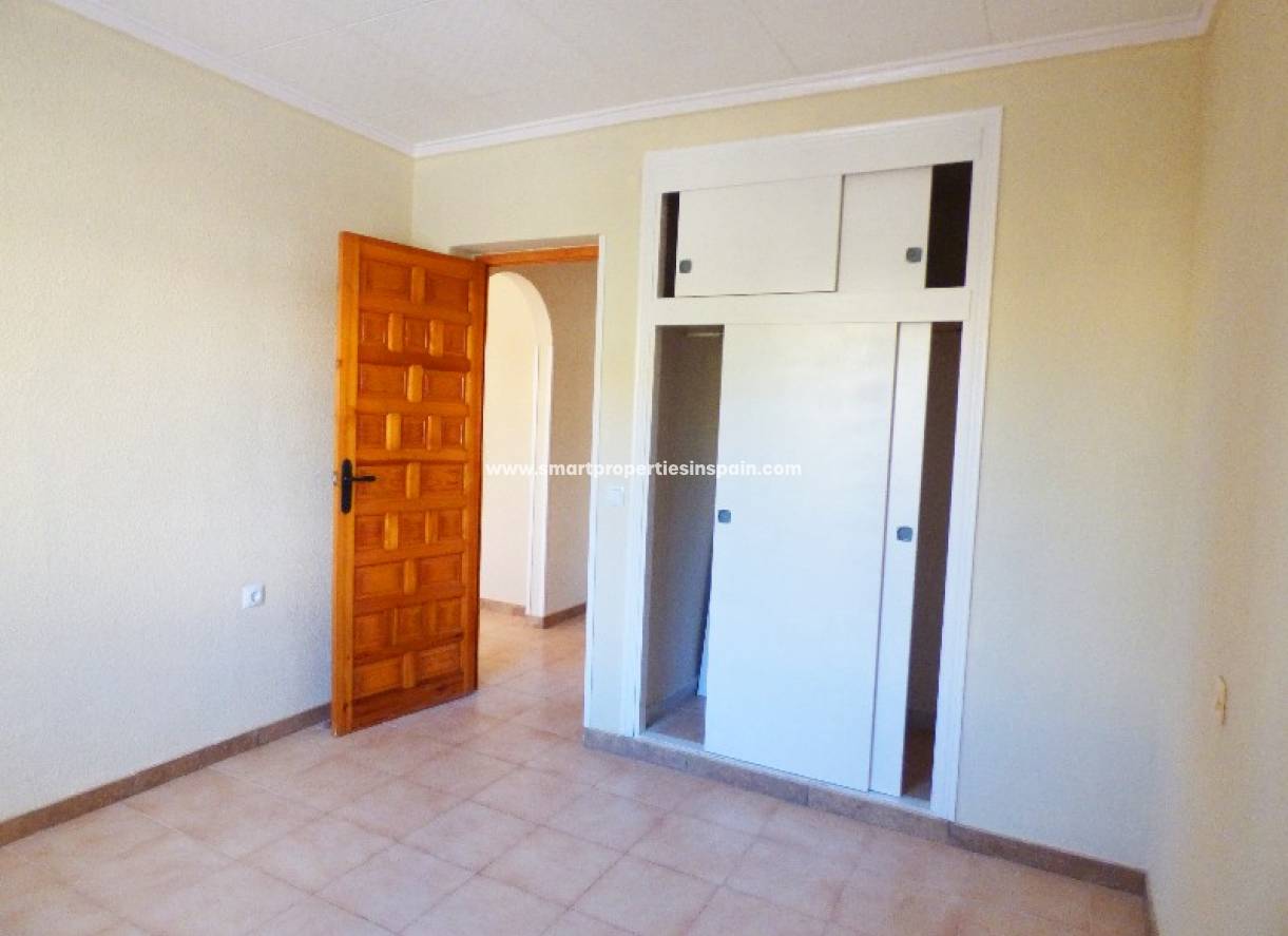 Wederverkoop - Detached Villa - La Marina - Urbanización La Marina